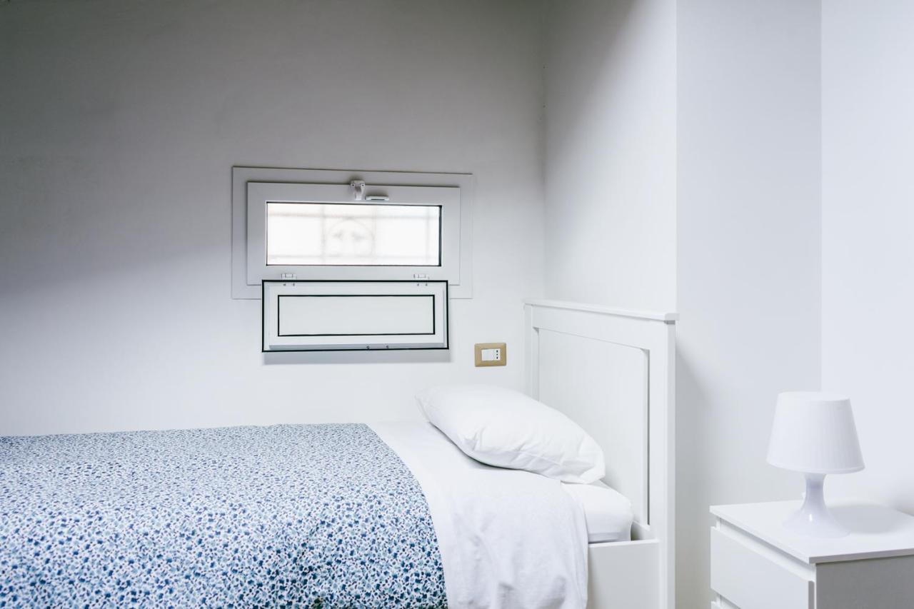 Easysleep Fiumicino Lägenhet Exteriör bild
