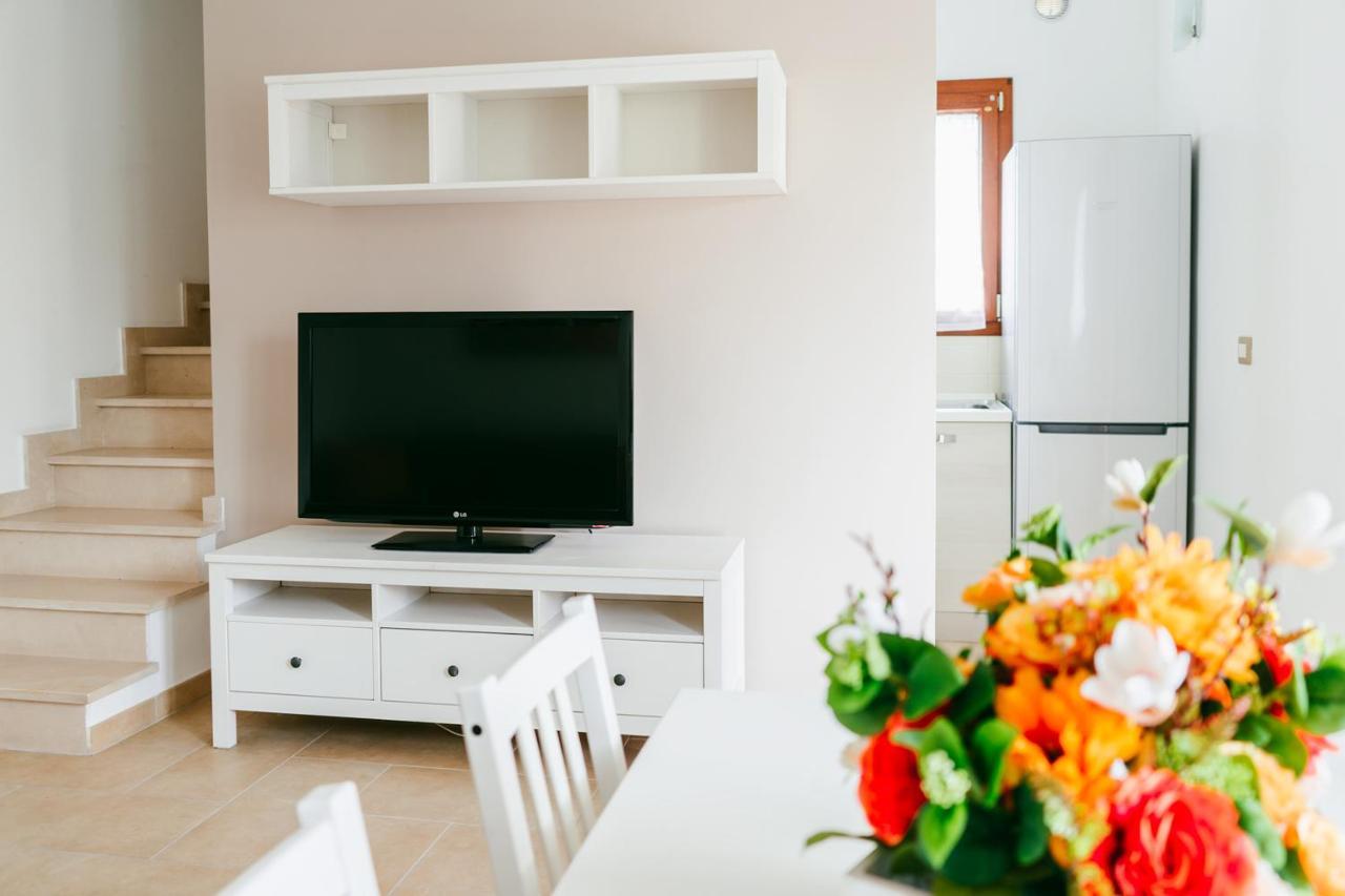 Easysleep Fiumicino Lägenhet Exteriör bild